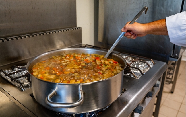 img_self_cantine_leap4